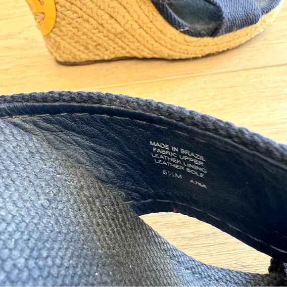 Tory Burch Navy Espadrille Wedges 6.5 - Picture 5 of 6